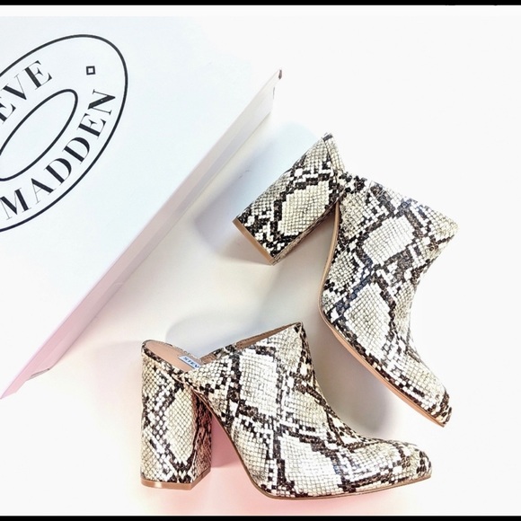 Steve Madden Snake Print Mules - Picture 4 of 4